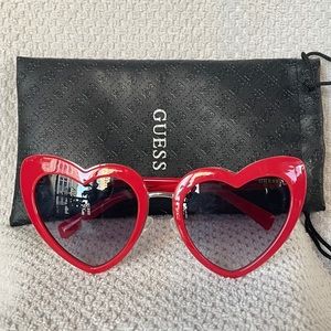 Guess Heart Sunglasses